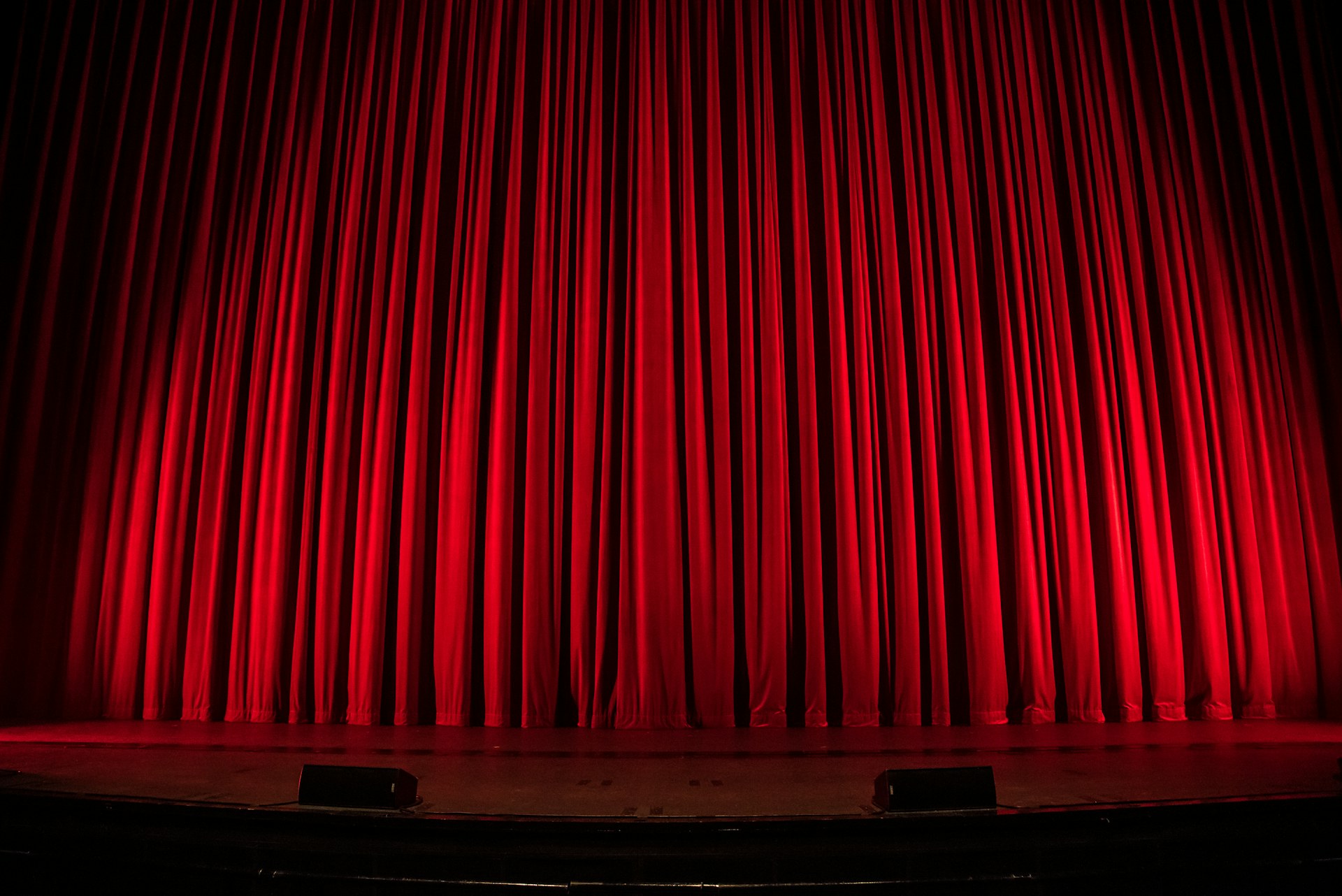 Roter Theatervorhang